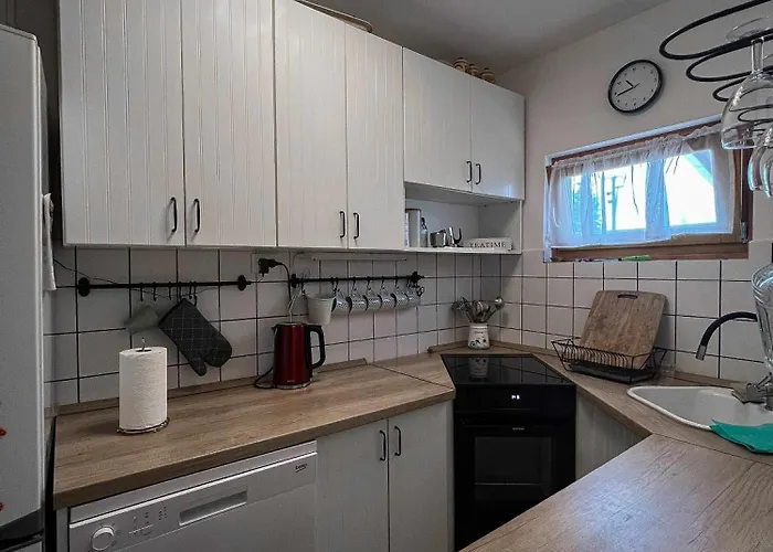 Nefelejcs-el Vendeghaz בית נופש