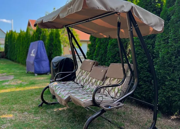 Nefelejcs-el Vendeghaz בית נופש *